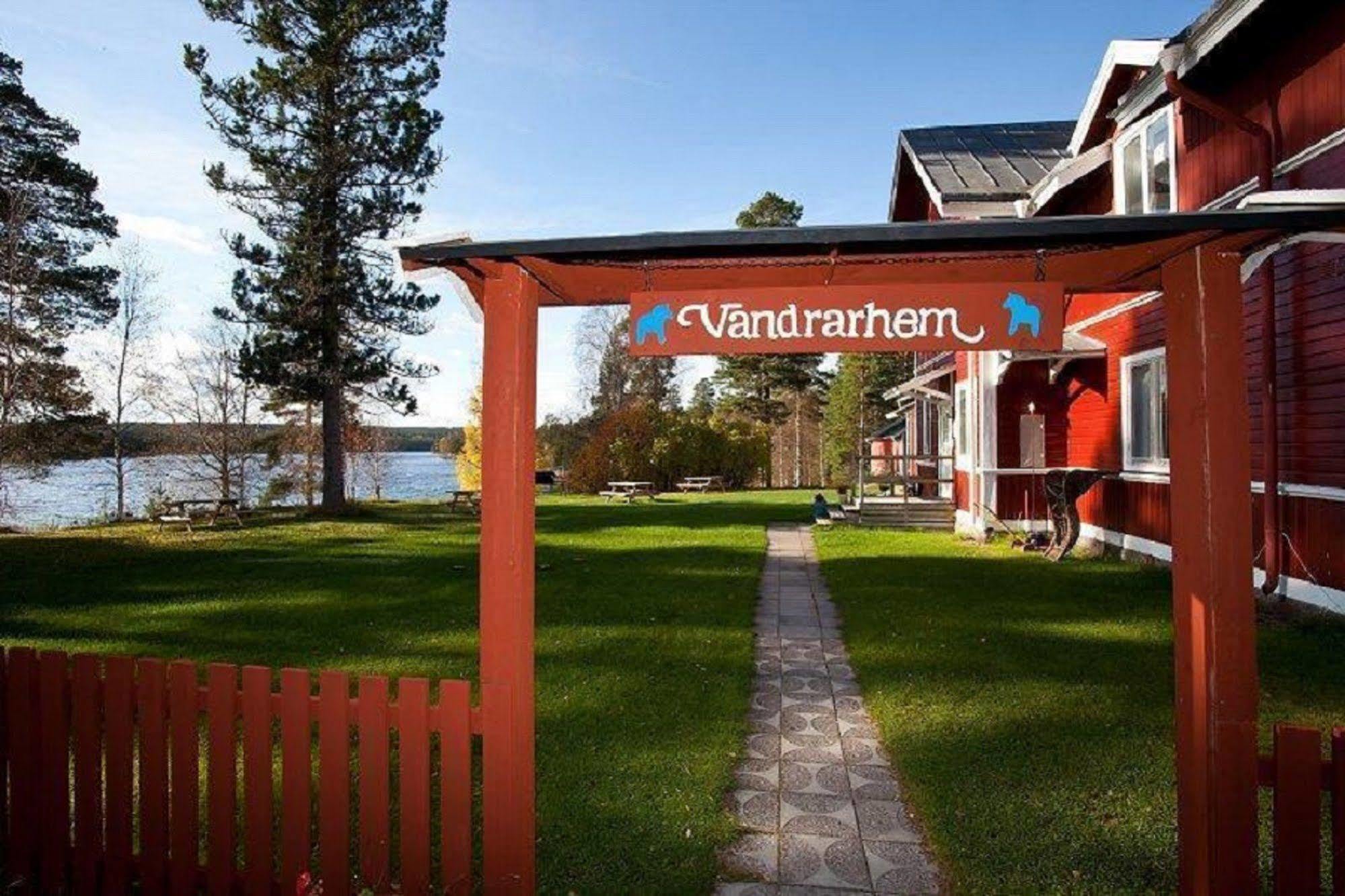 Furudals Vandrarhem Och Sjoecamping エクステリア 写真
