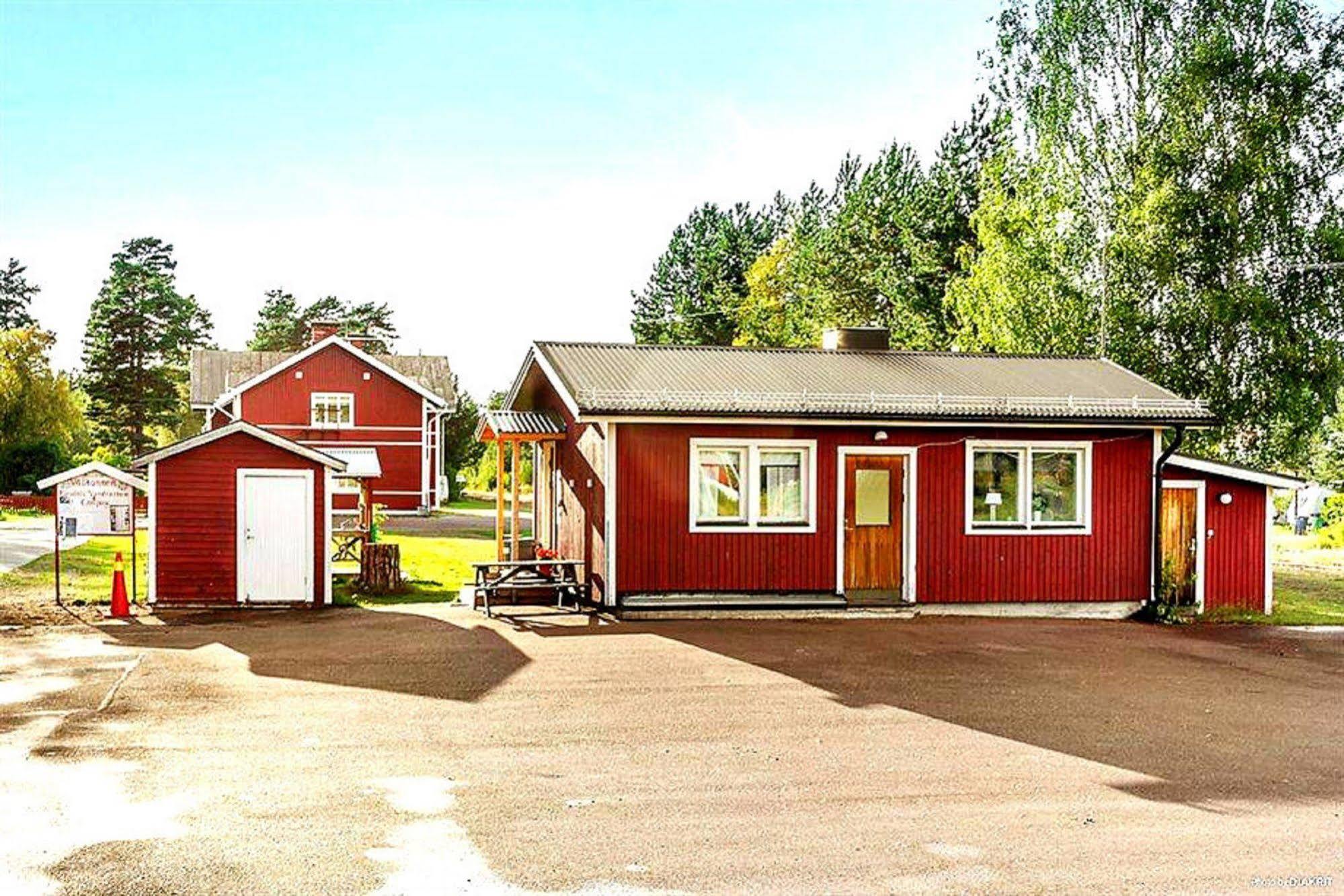 Furudals Vandrarhem Och Sjoecamping エクステリア 写真